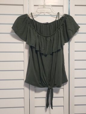 cha cha vente Olive Off-Shoulder Ruffle Tie-Front Blouse